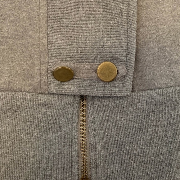 NWOT Fossil Military-Style Gray Sweater - Picture 5 of 12